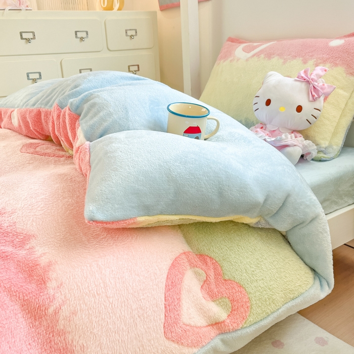 91家纺网 家纺一手货源 找家纺 川悦生活 2025新款立体雪花绒印花四件套学生床系列一场景一 彩虹爱语蓝