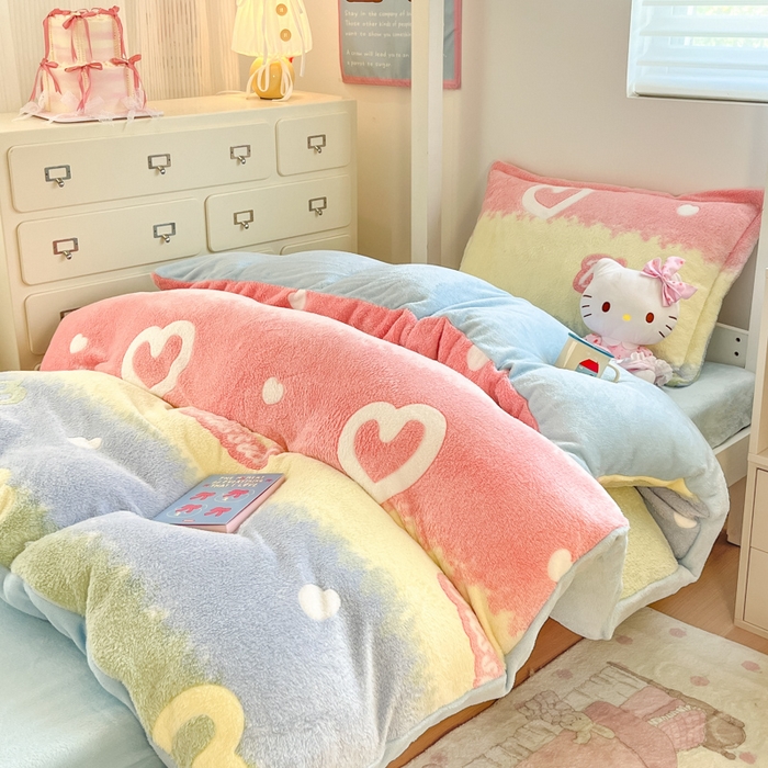 91家纺网 家纺一手货源 找家纺 川悦生活 2025新款立体雪花绒印花四件套学生床系列一场景一 彩虹爱语蓝