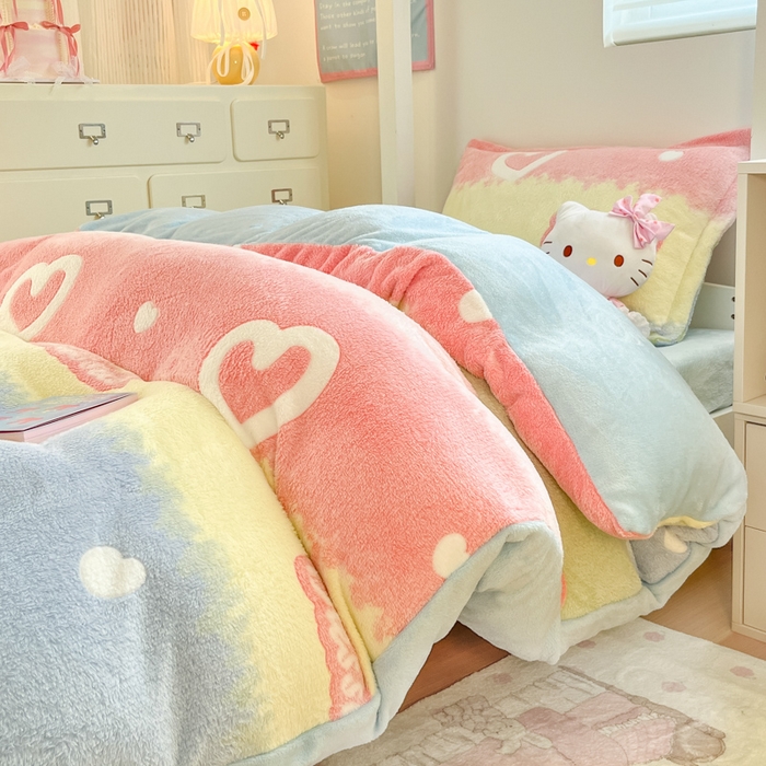 91家纺网 家纺一手货源 找家纺 川悦生活 2025新款立体雪花绒印花四件套学生床系列一场景一 彩虹爱语蓝