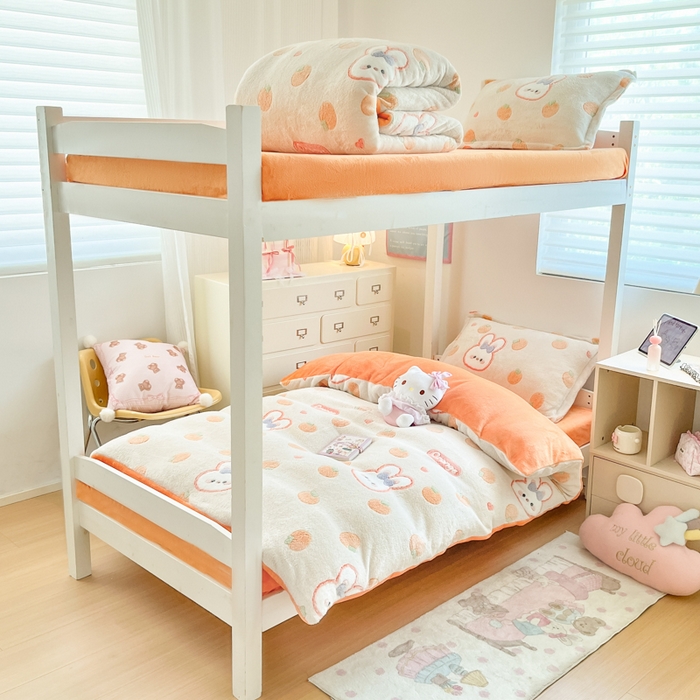 91家纺网 家纺一手货源 找家纺 川悦生活 2025新款立体雪花绒印花四件套学生床系列一场景一 橘兔