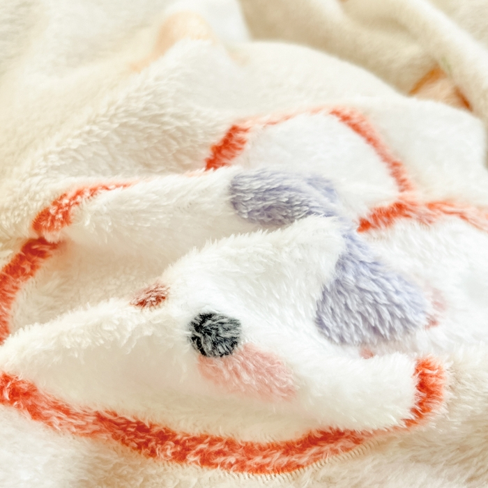 91家纺网 家纺一手货源 找家纺 川悦生活 2025新款立体雪花绒印花四件套学生床系列一场景一 橘兔