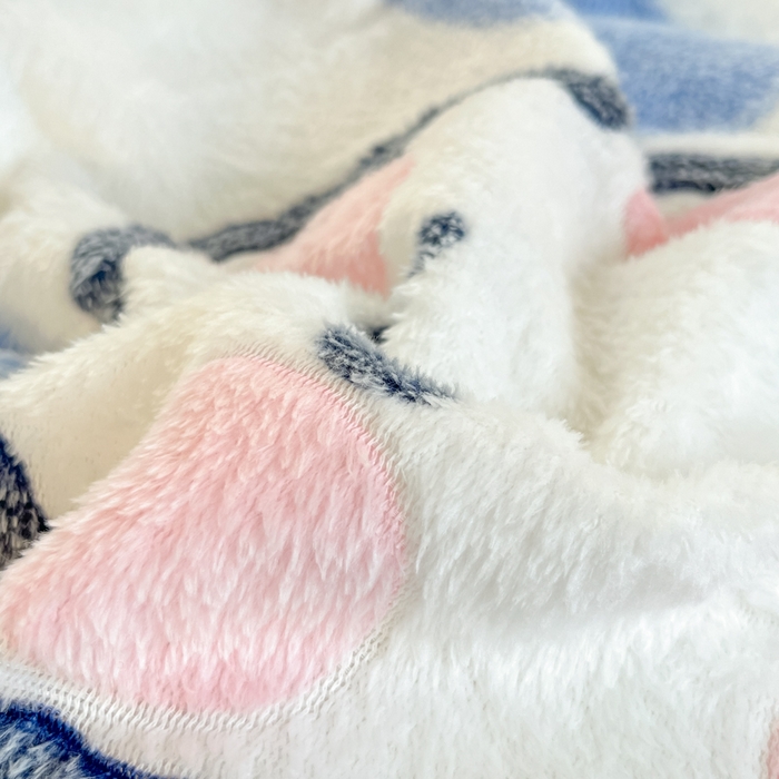 91家纺网 家纺一手货源 找家纺 川悦生活 2025新款立体雪花绒印花四件套学生床系列一场景一 可爱熊