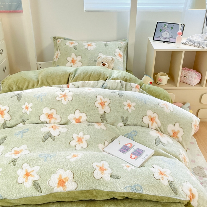 91家纺网 家纺一手货源 找家纺 川悦生活 2025新款立体雪花绒印花四件套学生床系列一场景一 奶芙小花