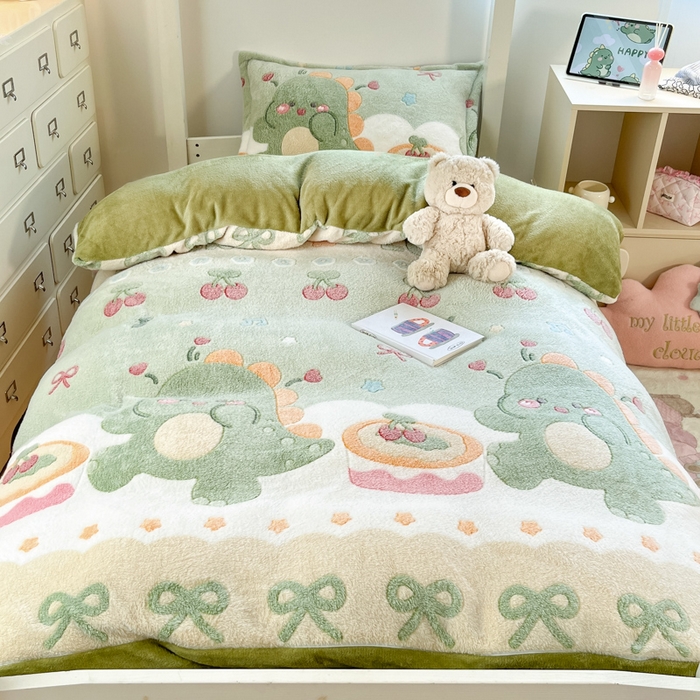 川悦生活 2025新款立体雪花绒印花四件套学生床系列一场景一 甜系龙龙