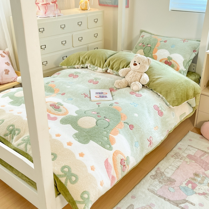 91家纺网 家纺一手货源 找家纺 川悦生活 2025新款立体雪花绒印花四件套学生床系列一场景一 甜系龙龙