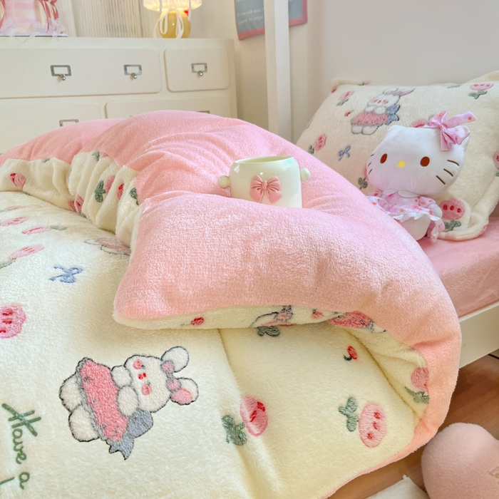 91家纺网 家纺一手货源 找家纺 川悦生活 2025新款立体雪花绒印花四件套学生床系列一场景一 郁金奶兔