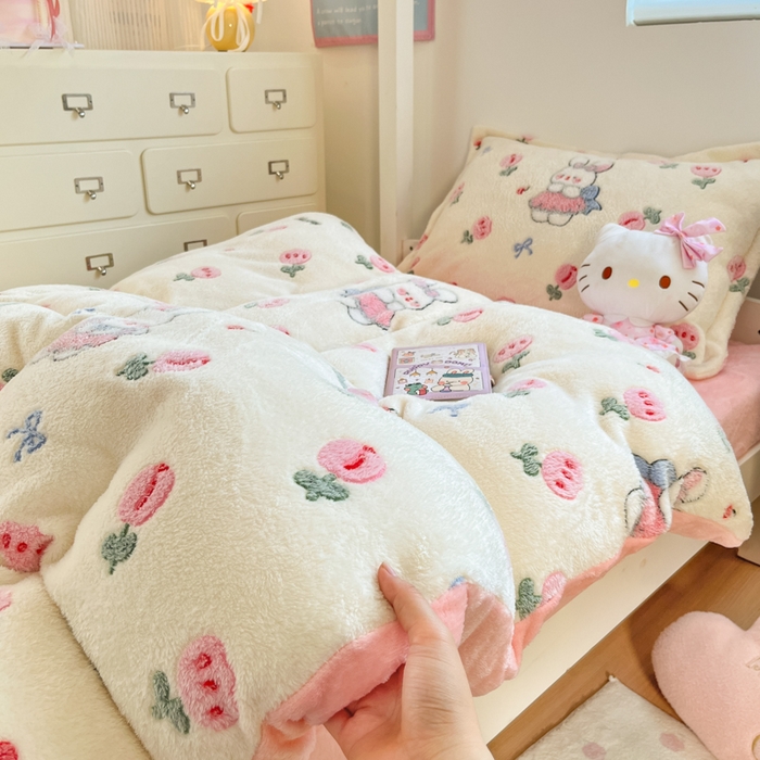 91家纺网 家纺一手货源 找家纺 川悦生活 2025新款立体雪花绒印花四件套学生床系列一场景一 郁金奶兔