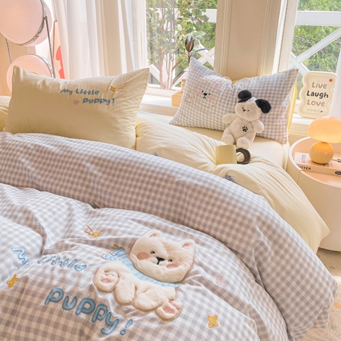 91家纺网 家纺一手货源 找家纺 雨帆家纺 2025新款可爱卡通水洗棉贴布绣四件套 蓝格西高地