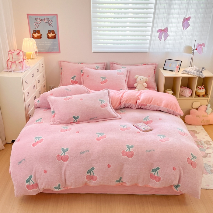 91家纺网 家纺一手货源 找家纺 川悦生活 2025新款立体雪花绒印花大床四件套系列一场景一 桃心爱语