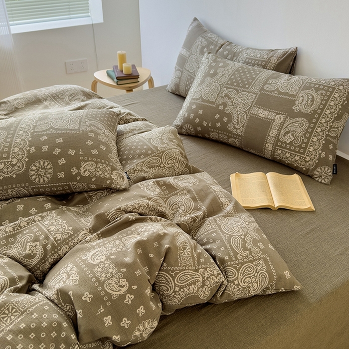 91家纺网 家纺一手货源 找家纺 竹合家纺 2025秋冬新品爆款加厚高克重复古风皱皱印花四件套奥利维亚