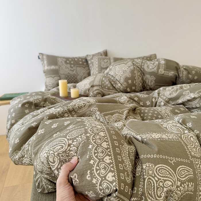 91家纺网 家纺一手货源 找家纺 竹合家纺 2025秋冬新品爆款加厚高克重复古风皱皱印花四件套奥利维亚