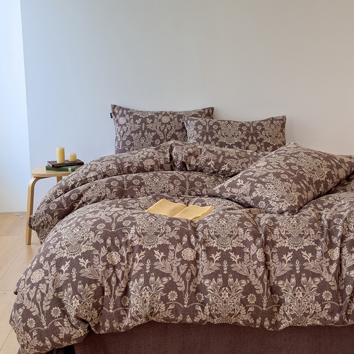 91家纺网 家纺一手货源 找家纺 竹合家纺 2025秋冬新品爆款加厚高克重复古风皱皱印花四件套典雅