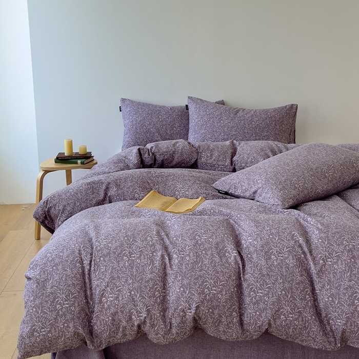91家纺网 家纺一手货源 找家纺 竹合家纺 2025秋冬新品爆款加厚高克重复古风皱皱印花四件套米兰紫
