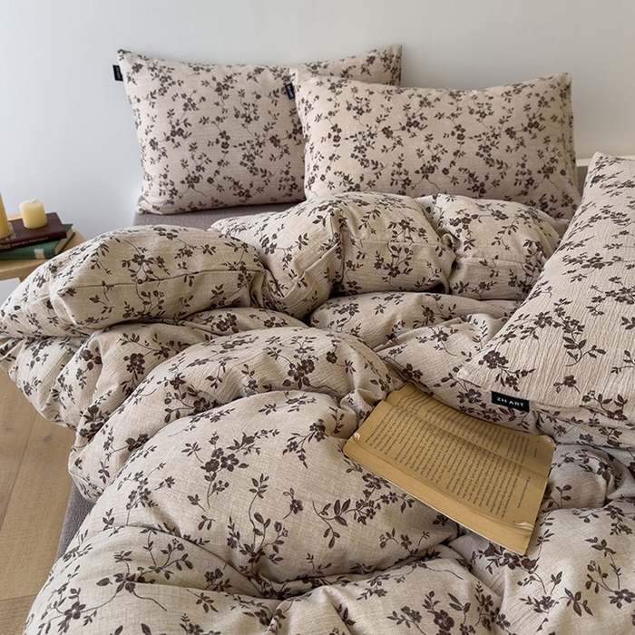 91家纺网 家纺一手货源 找家纺 竹合家纺 2025秋冬新品爆款加厚高克重复古风皱皱印花四件套秋海棠