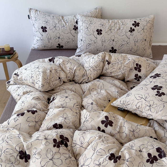 91家纺网 家纺一手货源 找家纺 竹合家纺 2025秋冬新品爆款加厚高克重复古风皱皱印花四件套苏莉