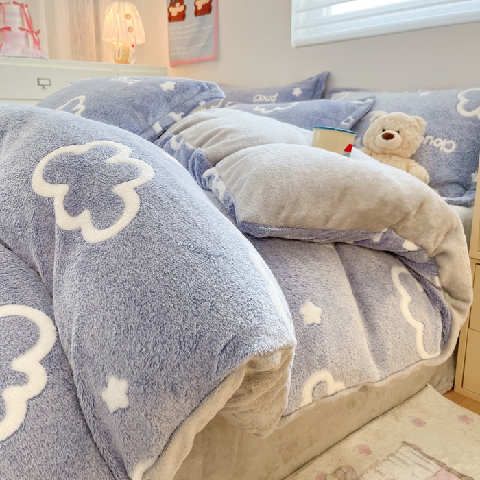 91家纺网 家纺一手货源 找家纺 川悦生活 2025新款立体雪花绒印花大床四件套系列一场景一 奶味云朵