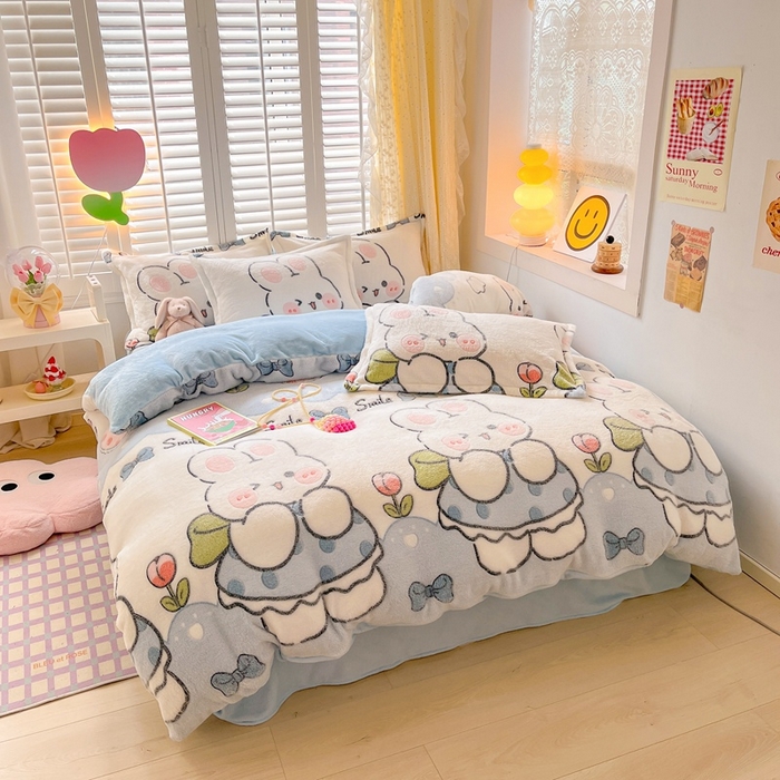 91家纺网 家纺一手货源 找家纺 川悦生活 2025新款立体雪花绒印花大床四件套系列一场景一 少女小兔