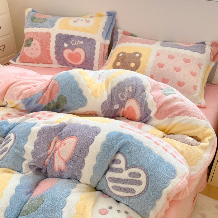 91家纺网 家纺一手货源 找家纺 川悦生活 2025新款立体雪花绒印花大床四件套系列一场景一 甜蜜日常粉