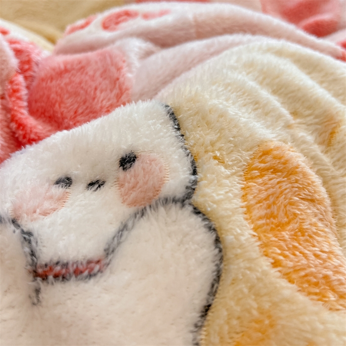 91家纺网 家纺一手货源 找家纺 川悦生活 2025新款立体雪花绒印花大床四件套系列一场景一 甜心花田