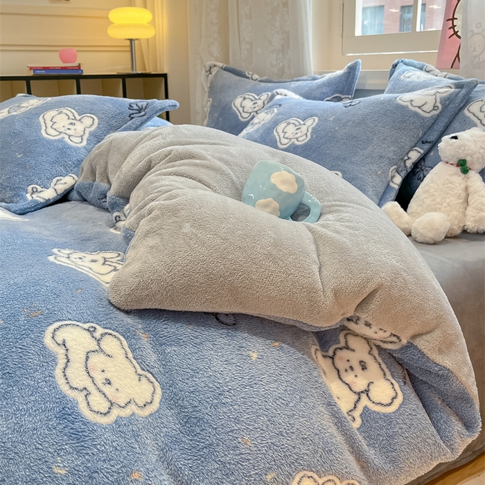 91家纺网 家纺一手货源 找家纺 川悦生活 2025新款立体雪花绒印花大床四件套系列一场景一 小雪狗