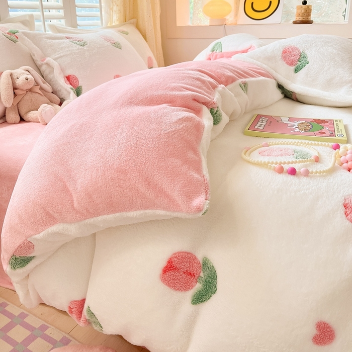 91家纺网 家纺一手货源 找家纺 川悦生活 2025新款立体雪花绒印花大床四件套系列一场景一 小郁金