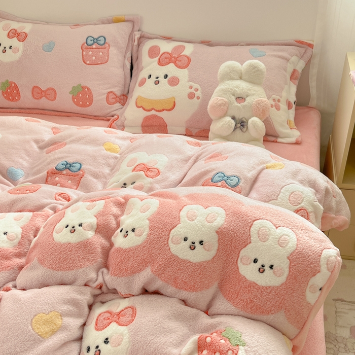 91家纺网 家纺一手货源 找家纺 川悦生活 2025新款立体雪花绒印花大床四件套系列一场景一 幸福甜兔