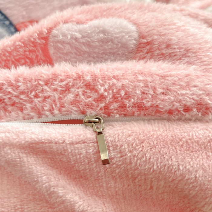 91家纺网 家纺一手货源 找家纺 川悦生活 2025新款立体雪花绒印花大床四件套系列一场景一 幸福甜兔