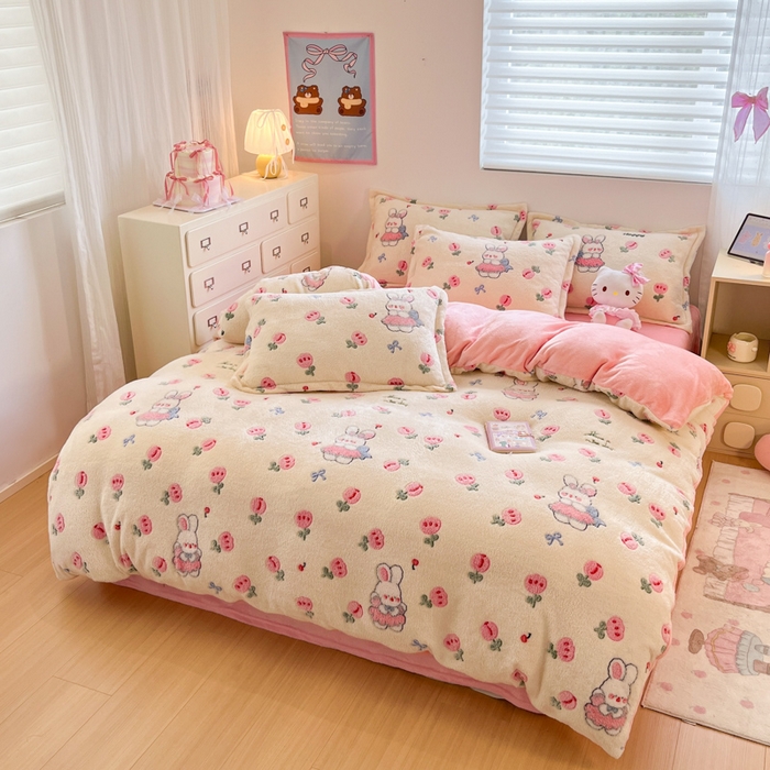 91家纺网 家纺一手货源 找家纺 川悦生活 2025新款立体雪花绒印花大床四件套系列一场景一 郁金奶兔