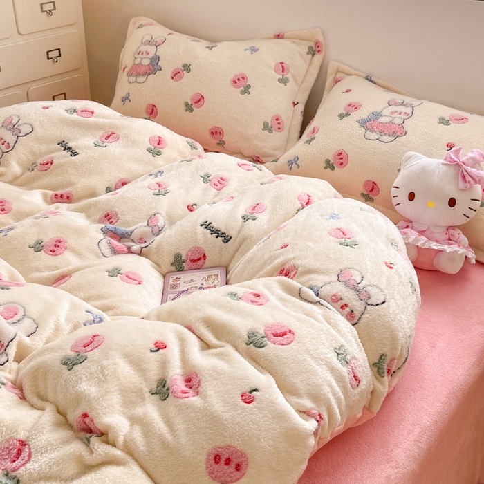 91家纺网 家纺一手货源 找家纺 川悦生活 2025新款立体雪花绒印花大床四件套系列一场景一 郁金奶兔