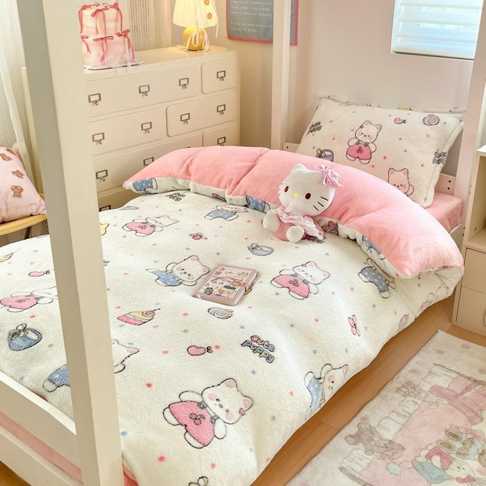 91家纺网 家纺一手货源 找家纺 川悦生活 2025新款立体雪花绒印花四件套学生床系列二场景一 派对西高地