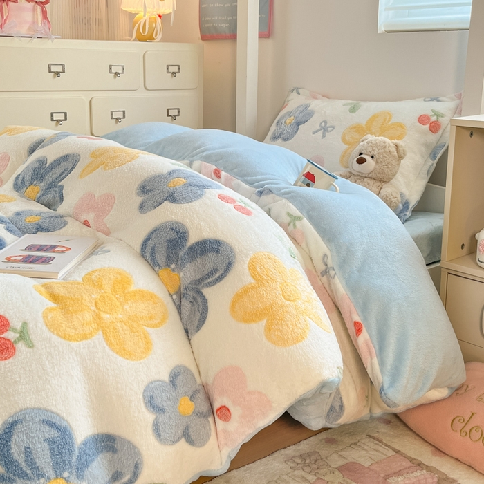 91家纺网 家纺一手货源 找家纺 川悦生活 2025新款立体雪花绒印花四件套学生床系列二场景一 半暖花朵