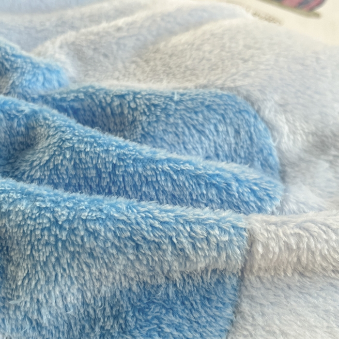 91家纺网 家纺一手货源 找家纺 川悦生活 2025新款立体雪花绒印花四件套学生床系列二场景一 叮咚星星