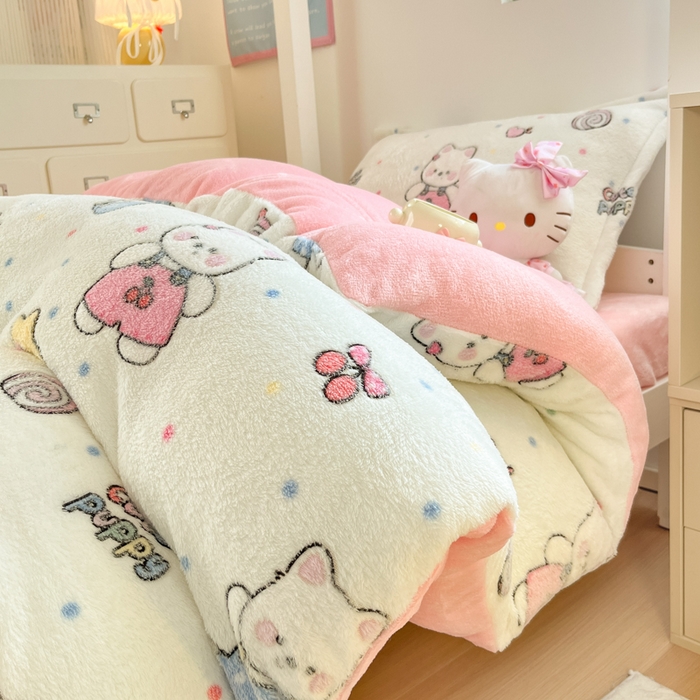 91家纺网 家纺一手货源 找家纺 川悦生活 2025新款立体雪花绒印花四件套学生床系列二场景一 派对西高地