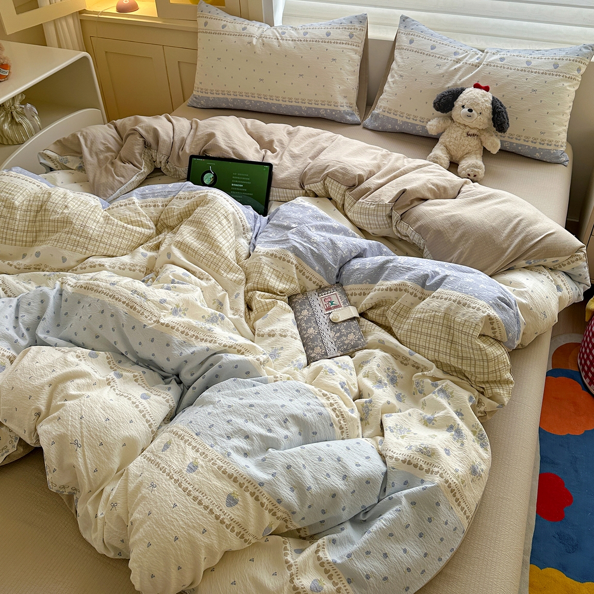 91家纺网 家纺一手货源 找家纺 水墨江南 2025新款云感双层纱印花四件套 春天里