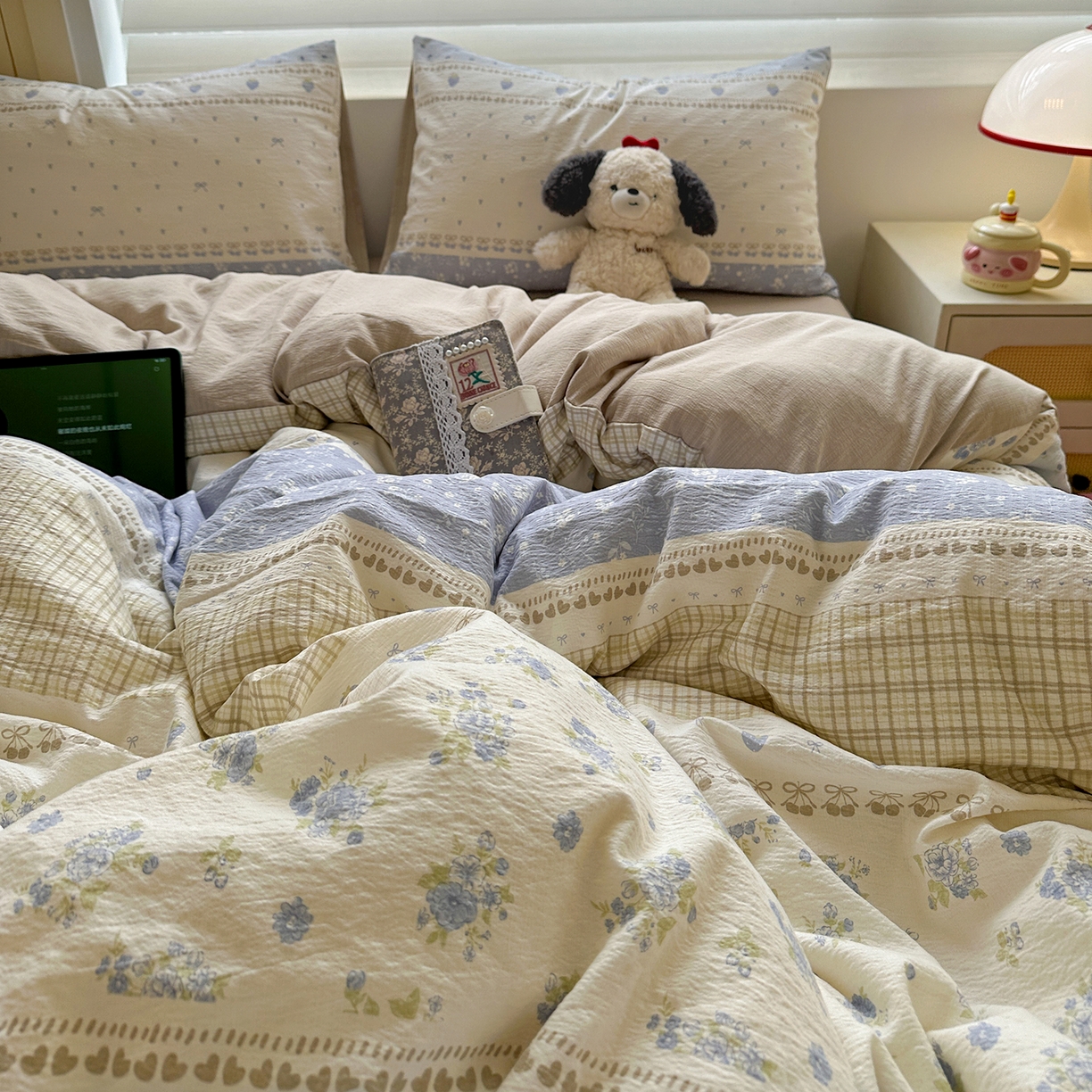 91家纺网 家纺一手货源 找家纺 水墨江南 2025新款云感双层纱印花四件套 春天里