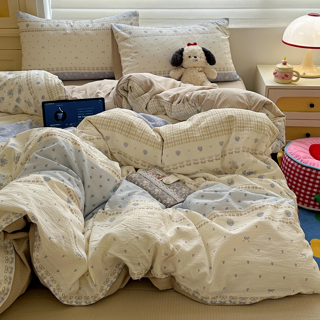 91家纺网 家纺一手货源 找家纺 水墨江南 2025新款云感双层纱印花四件套 春天里