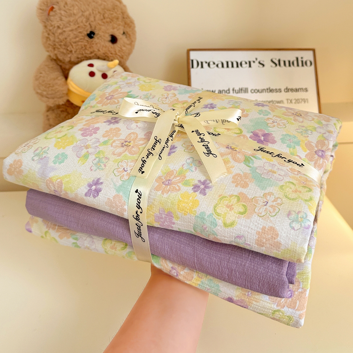 91家纺网 家纺一手货源 找家纺 水墨江南 2025新款云感双层纱印花四件套 花雨