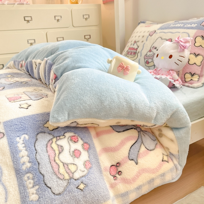 91家纺网 家纺一手货源 找家纺 川悦生活 2025新款立体雪花绒印花四件套学生床系列二场景一 小喵甜心