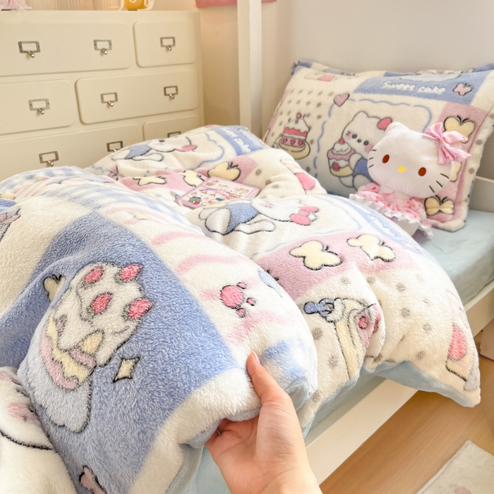 91家纺网 家纺一手货源 找家纺 川悦生活 2025新款立体雪花绒印花四件套学生床系列二场景一 小喵甜心