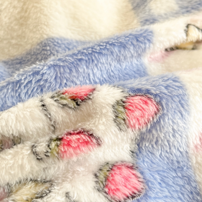 91家纺网 家纺一手货源 找家纺 川悦生活 2025新款立体雪花绒印花四件套学生床系列二场景一 小喵甜心