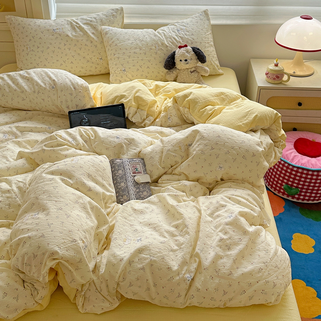 91家纺网 家纺一手货源 找家纺 水墨江南 2025新款云感双层纱印花四件套 花园兔