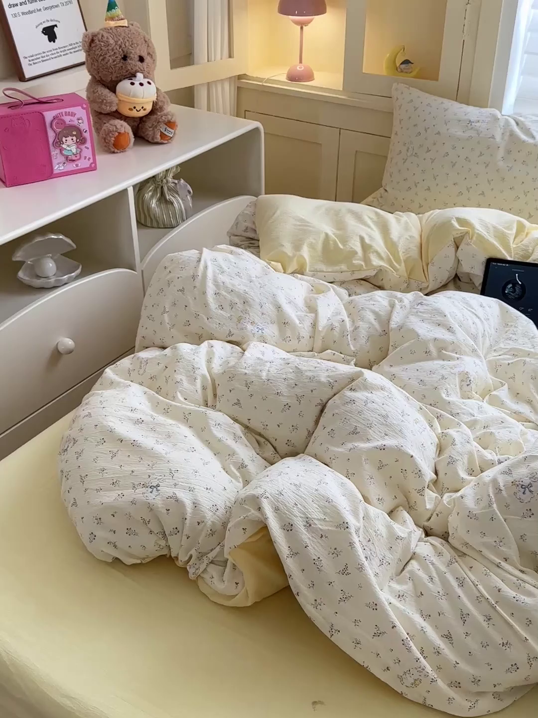 91家纺网 家纺一手货源 找家纺 水墨江南 2025新款云感双层纱印花四件套 花园兔