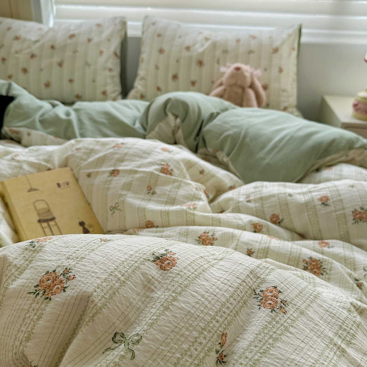 91家纺网 家纺一手货源 找家纺 水墨江南 2025新款云感双层纱印花四件套 花枝蔓