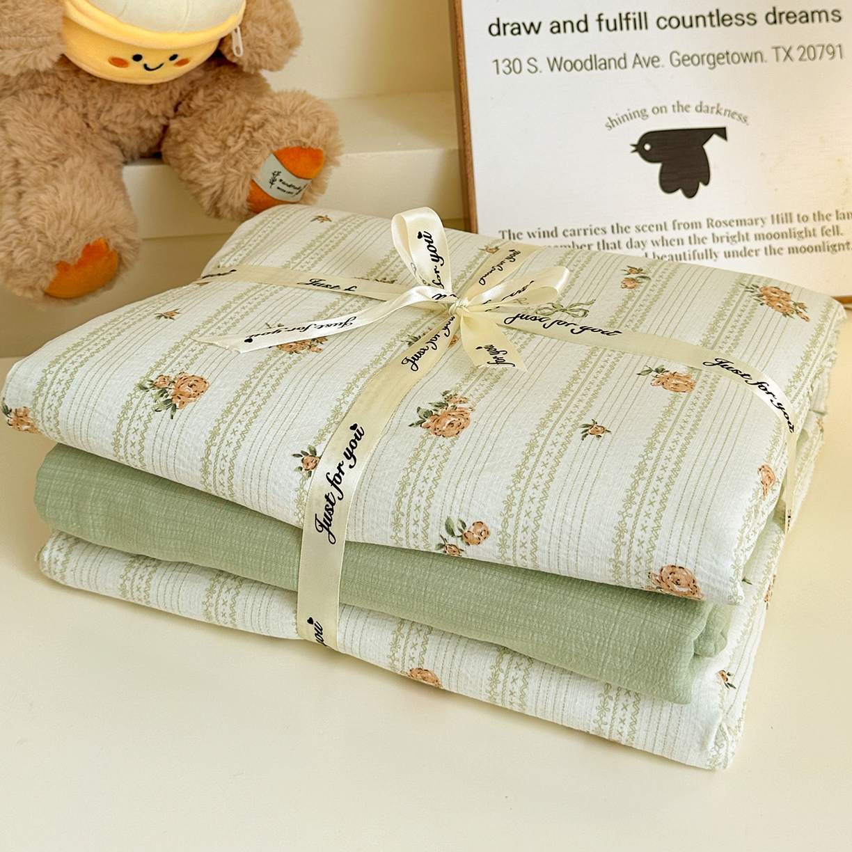 91家纺网 家纺一手货源 找家纺 水墨江南 2025新款云感双层纱印花四件套 花枝蔓