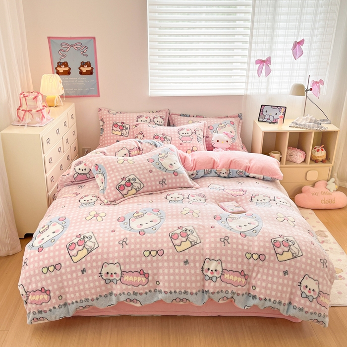 91家纺网 家纺一手货源 找家纺 川悦生活 2025新款立体雪花绒印花大床四件套系列二场景一 开心小喵