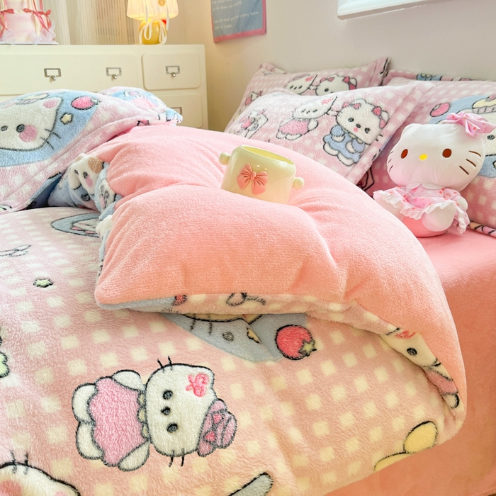 91家纺网 家纺一手货源 找家纺 川悦生活 2025新款立体雪花绒印花大床四件套系列二场景一 开心小喵