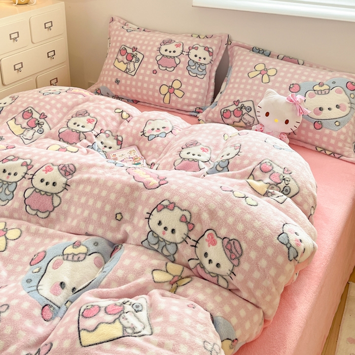 91家纺网 家纺一手货源 找家纺 川悦生活 2025新款立体雪花绒印花大床四件套系列二场景一 开心小喵