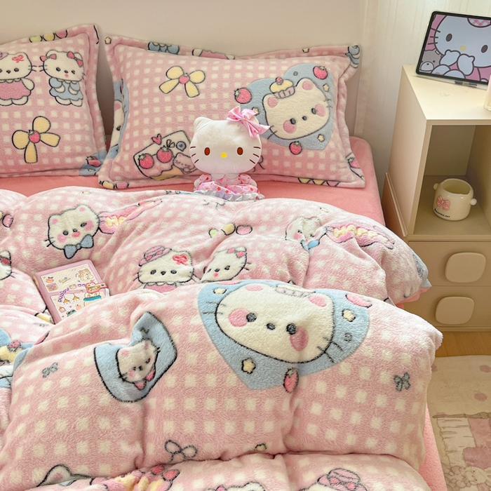 91家纺网 家纺一手货源 找家纺 川悦生活 2025新款立体雪花绒印花大床四件套系列二场景一 开心小喵