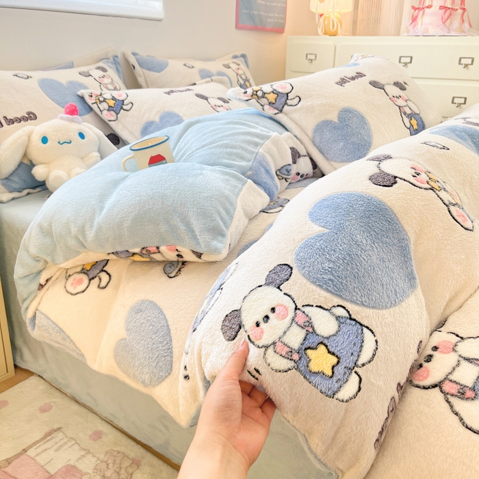 91家纺网 家纺一手货源 找家纺 川悦生活 2025新款立体雪花绒印花大床四件套系列二场景一 快乐西高地