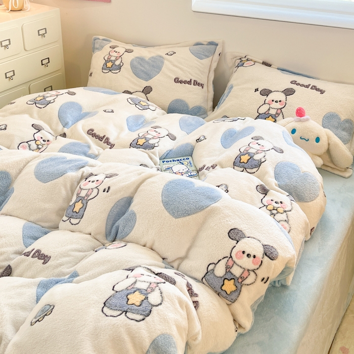 91家纺网 家纺一手货源 找家纺 川悦生活 2025新款立体雪花绒印花大床四件套系列二场景一 快乐西高地